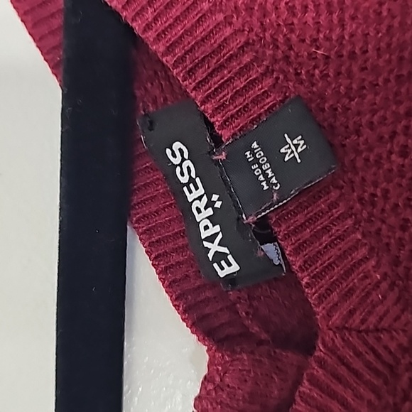Express Women's Sweater Maroon - Picture 2 of 4
